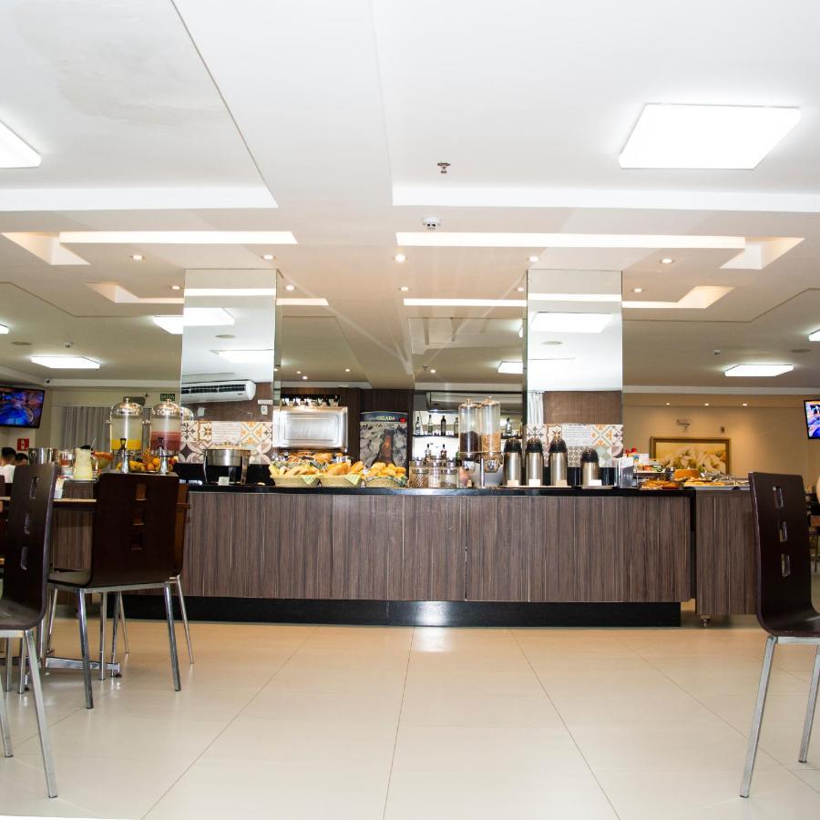 Golden Plaza Hotel Порту-Велью Экстерьер фото