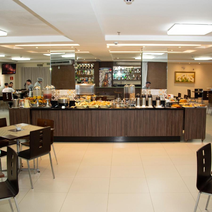 Golden Plaza Hotel Порту-Велью Экстерьер фото